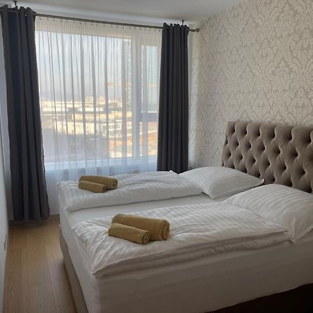 Sag Panorama City Apartment 3 Rooms Free Parking Free Wifi براتسيلافا المظهر الخارجي الصورة