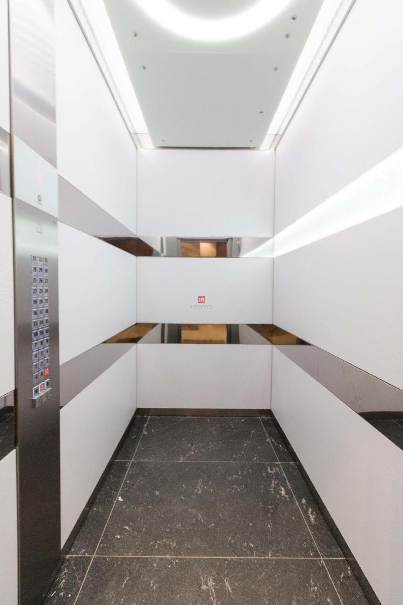 Sag Panorama City Apartment 3 Rooms Free Parking Free Wifi براتسيلافا المظهر الخارجي الصورة
