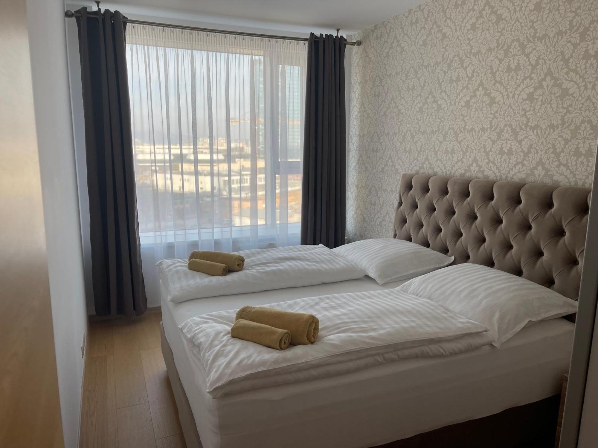 Sag Panorama City Apartment 3 Rooms Free Parking Free Wifi براتسيلافا المظهر الخارجي الصورة